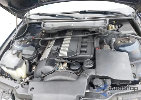 2001 BMW 325 z USA, uszkodzony, nr VIN WBAAN37451NJ13301